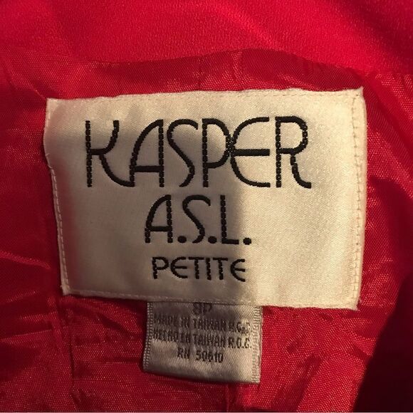 Kasper ASL Blazer Women’s Petite Size 8P Pink Long Sleeve Gold Button V-Neck - Picture 11 of 11